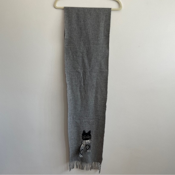 Tait and Style 3D wool cat lady scarf fringe cute fun teacher winter warm cozy - Picture 14 of 16